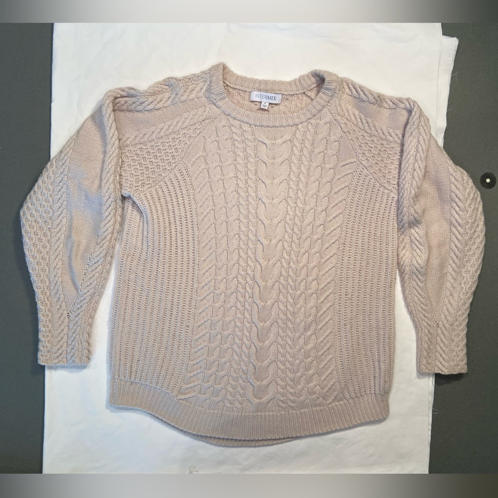 Intermix Wool cashmere chunky cable knit sweater, Crew Neck, long sleeve,size‎ M